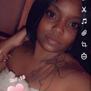 Meet your Posher, Katrina